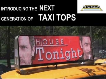 중국 디지털 방식으로 게시판 옥외 택시 지붕은 영상 스크린 아크릴 덮개 이동하는 광고를 지도했습니다 협력 업체